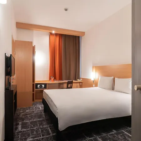 Ibis Astana Hotel Exterior photo