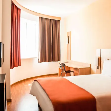 Ibis Astana Hotel Exterior photo