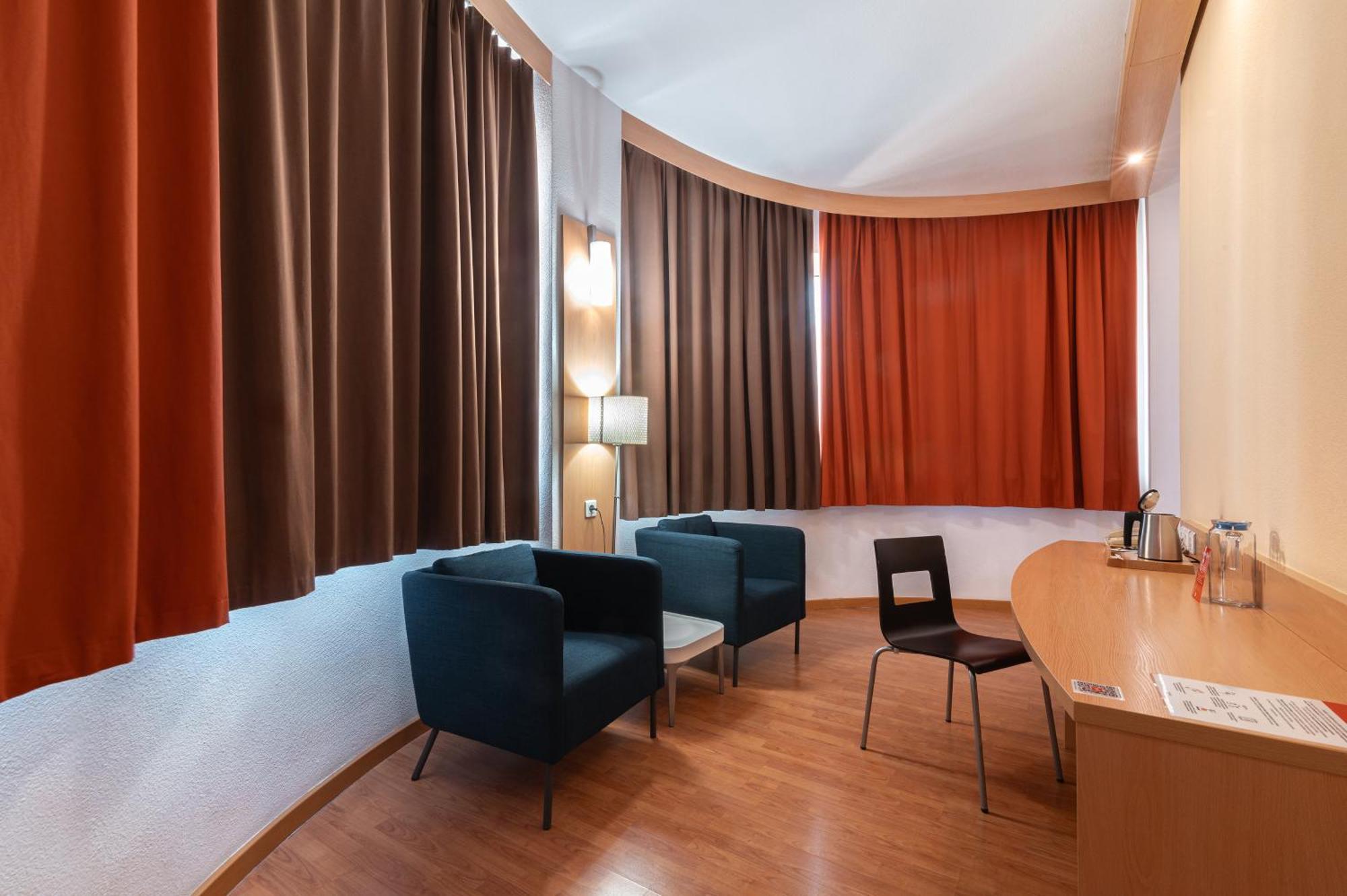 Ibis Otel 3*
