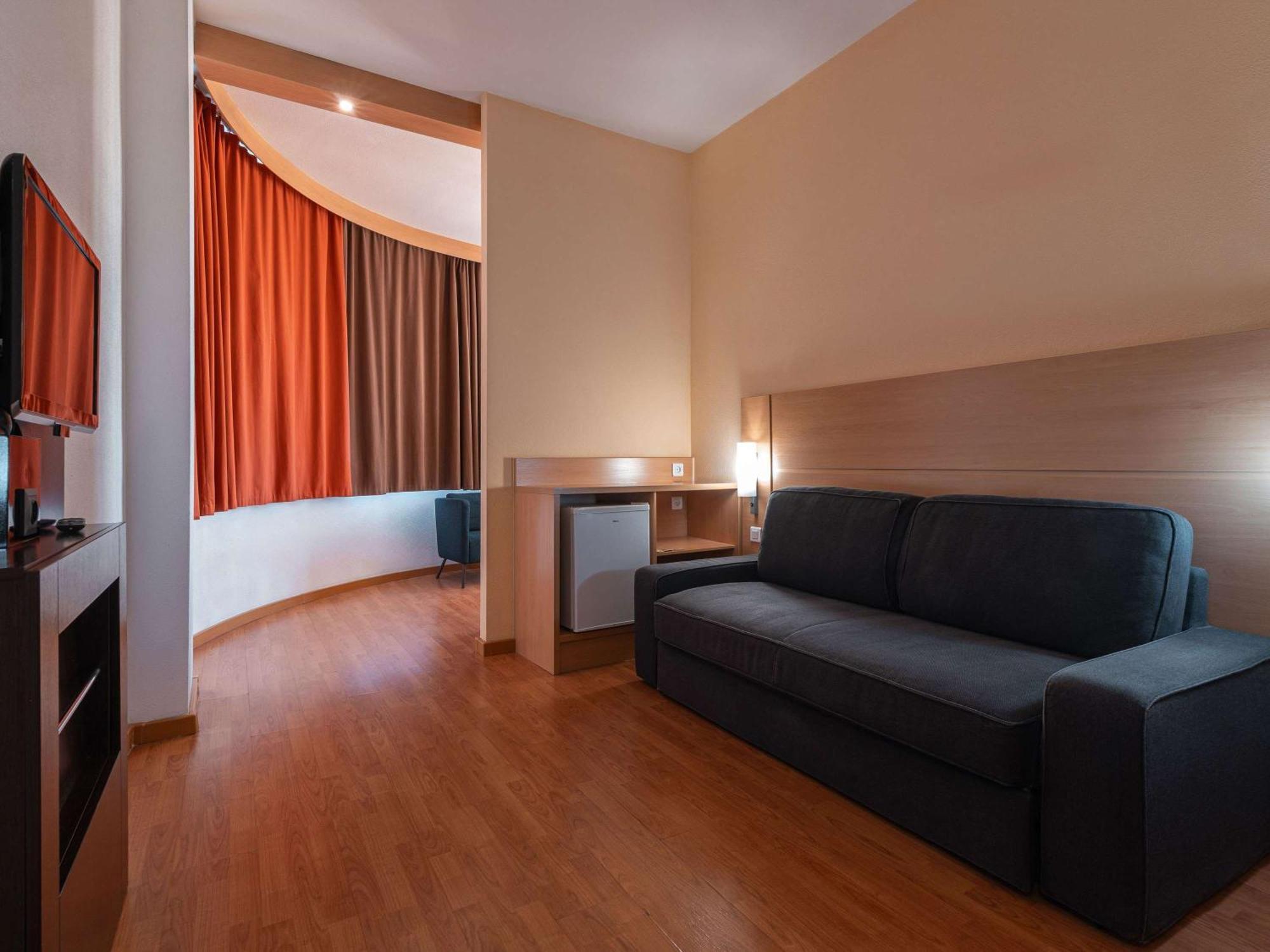 Otel Ibis 3*