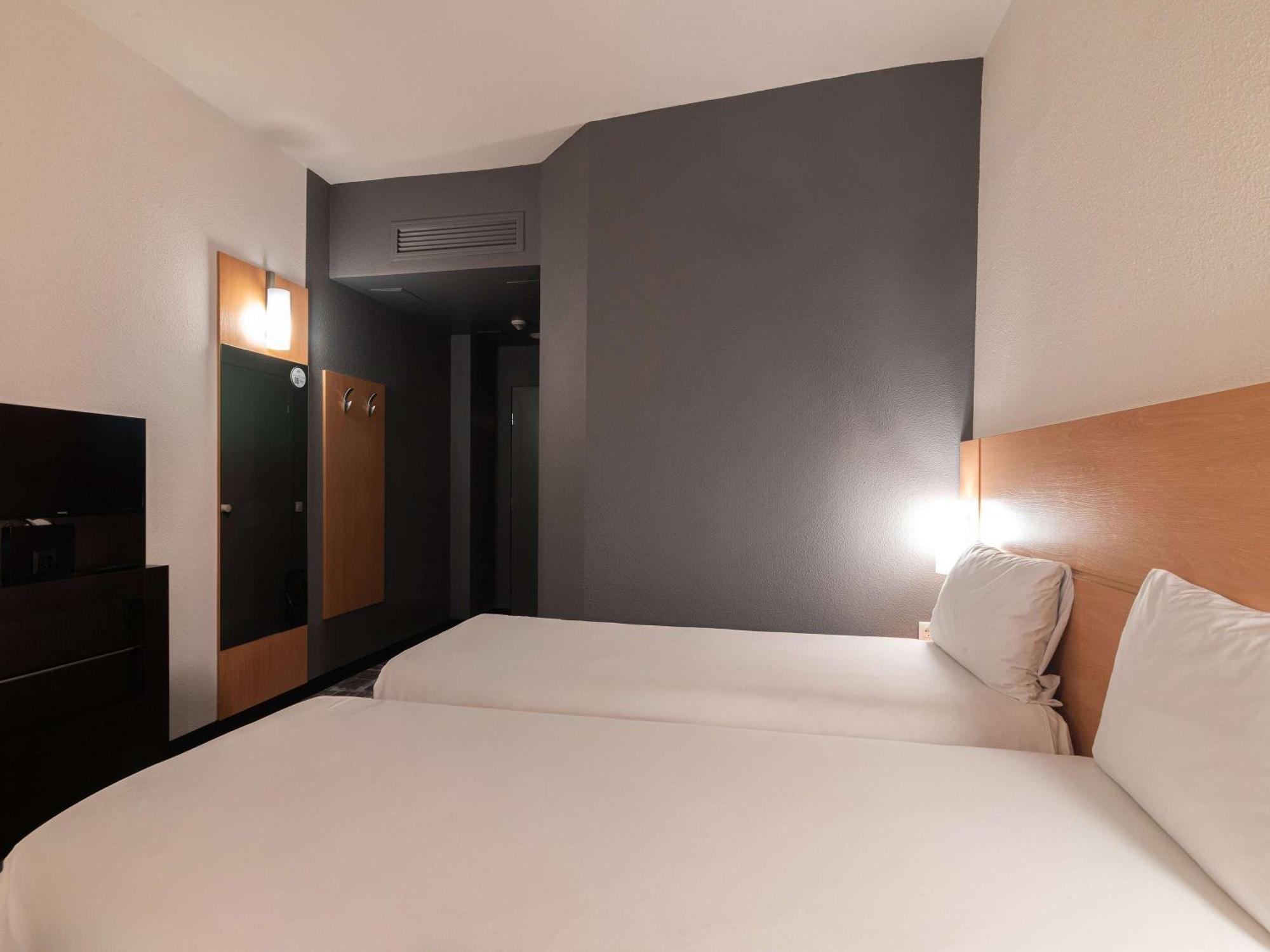 Ibis Otel 3*